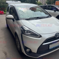 Замена аккумулятора на Toyota Sienta II 2015-2020