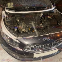 Замена аккумулятора на Kia Ceed 2 бензин 1.6 (130/135 л.с.) рестайлинг 2015-2018