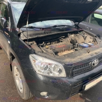Замена аккумулятора на Toyota RAV4 III бензин 2.0 (2010-2014)