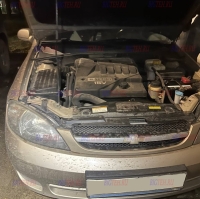 Замена аккумулятора на Chevrolet Lacetti бензин 1.6 (109 л.с.) 2010г.