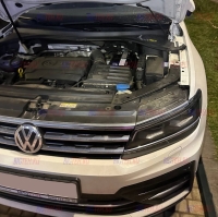 Замена аккумулятора на Volkswagen Tiguan II бензин 2.0 (180/220 л.с.) 2018г.