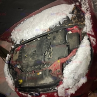Установка аккумулятора на Ford Focus III бензин 2.0 (150/160 л.с.) 2011-2015