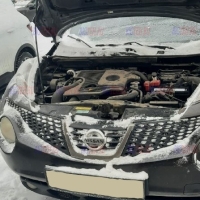 Замена аккумулятора на Nissan Juke I бензин 1.6 (190 л.с.) 2011г.