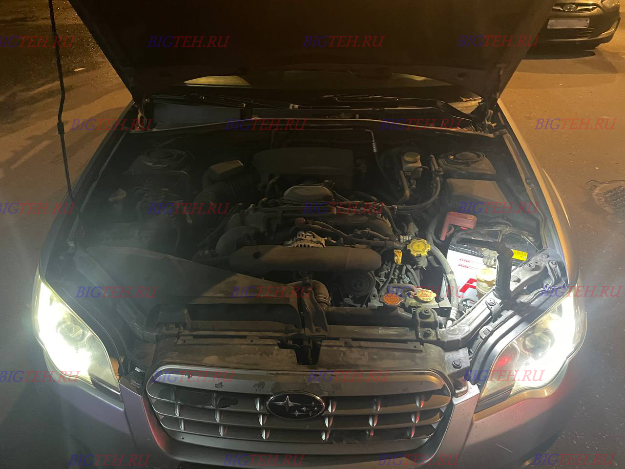 Под капотом. Замена аккумулятора на Subaru Outback III Рестайлинг бензин 2.5 (165/173 л.с.) 2006-2009