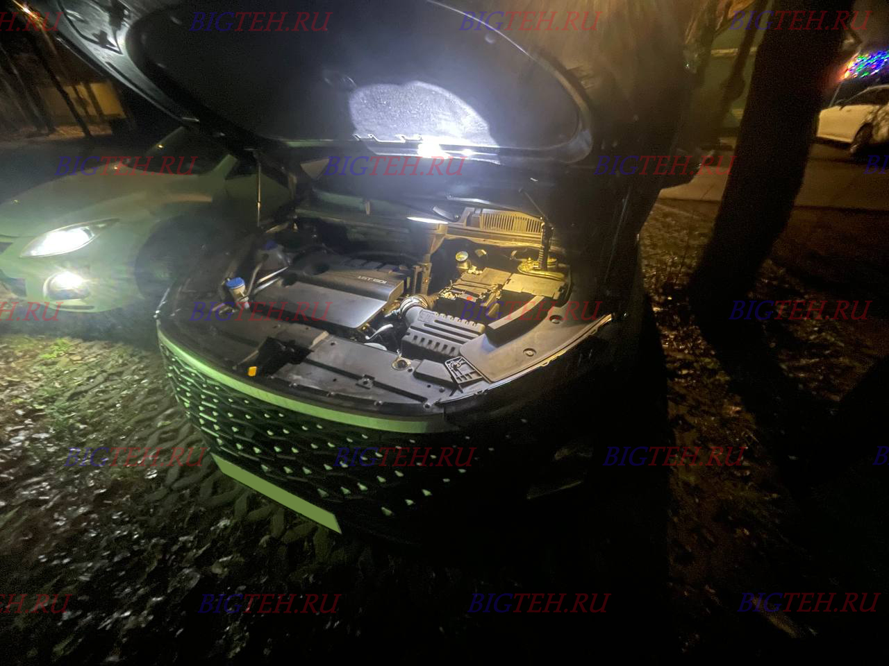 Вид спереди. Замена аккумулятора на OMODA C5 I 2022-2026