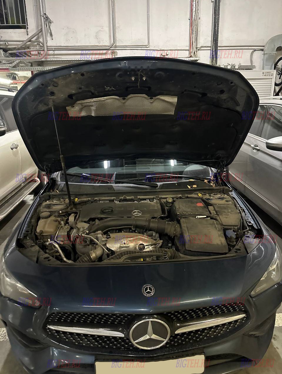 Под капотом. Замена аккумулятора на Mercedes-Benz CLA II 2019 - 2021