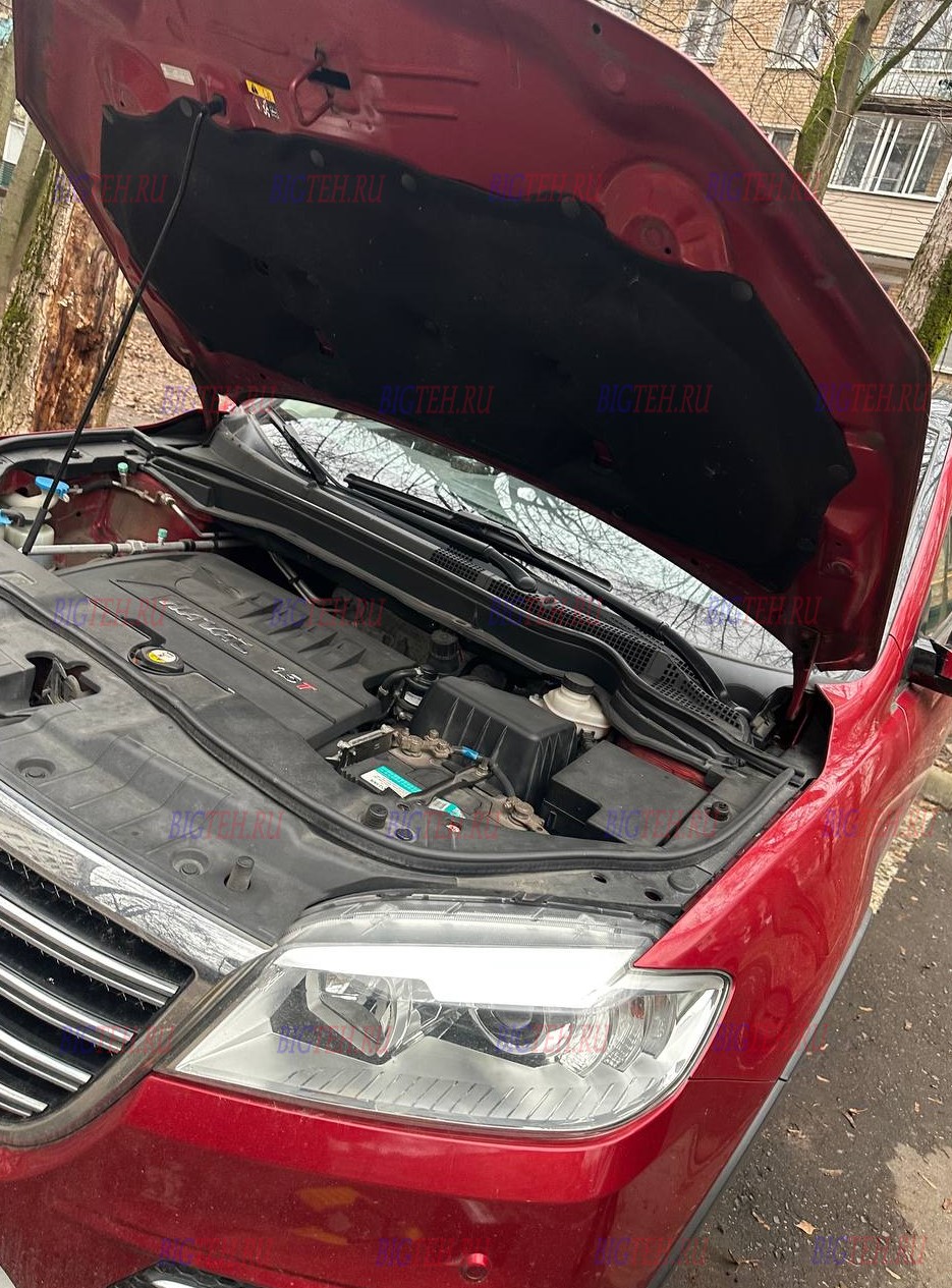Вид спереди. Замена аккумулятора на Haval H6 бензин 1.5 (143/150 л.с.) 2014-2020