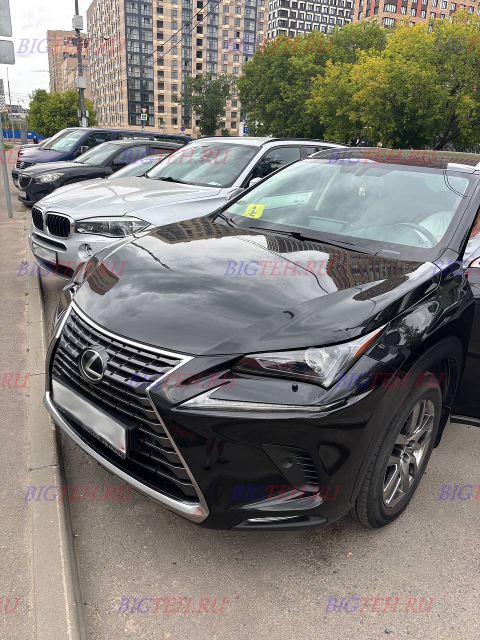 Вид спереди. Замена аккумулятора на Lexus NX200 I Рестайлинг бензин 2.0 (150/238 л.с.) 2017-2020