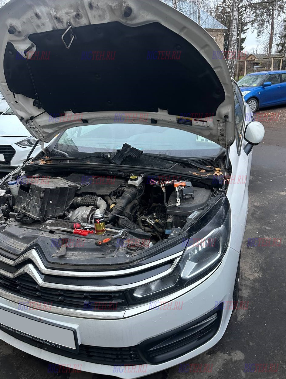 Под капотом. Замена аккумулятора на Citroen C4 diesel 1.6 (92/112 л.с.) Рестайлинг 2015-2020