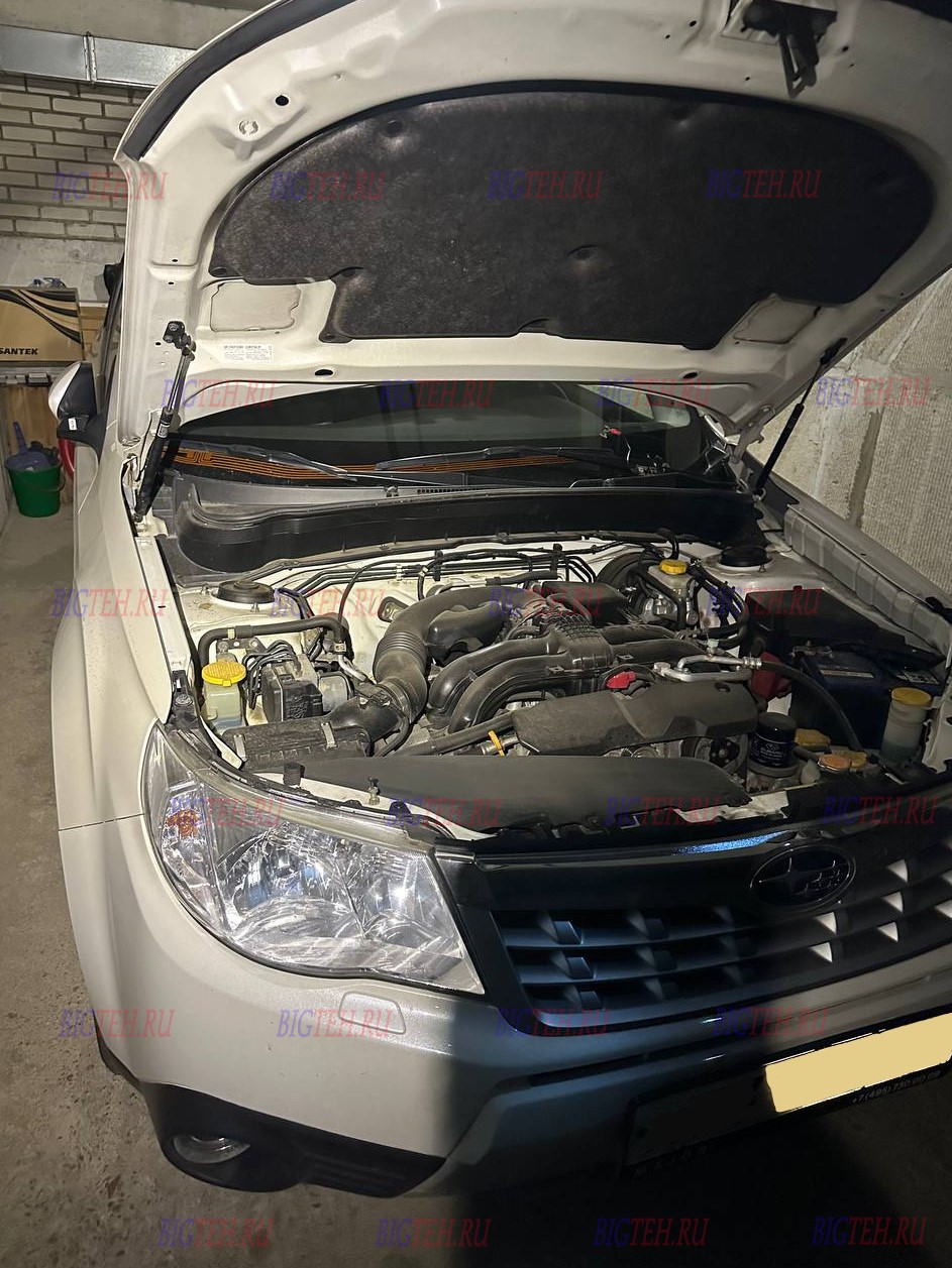 Под капотом. Замена аккумулятора на Subaru Forester III бензин 2.5 (173/230 л.с.) 2007-2011