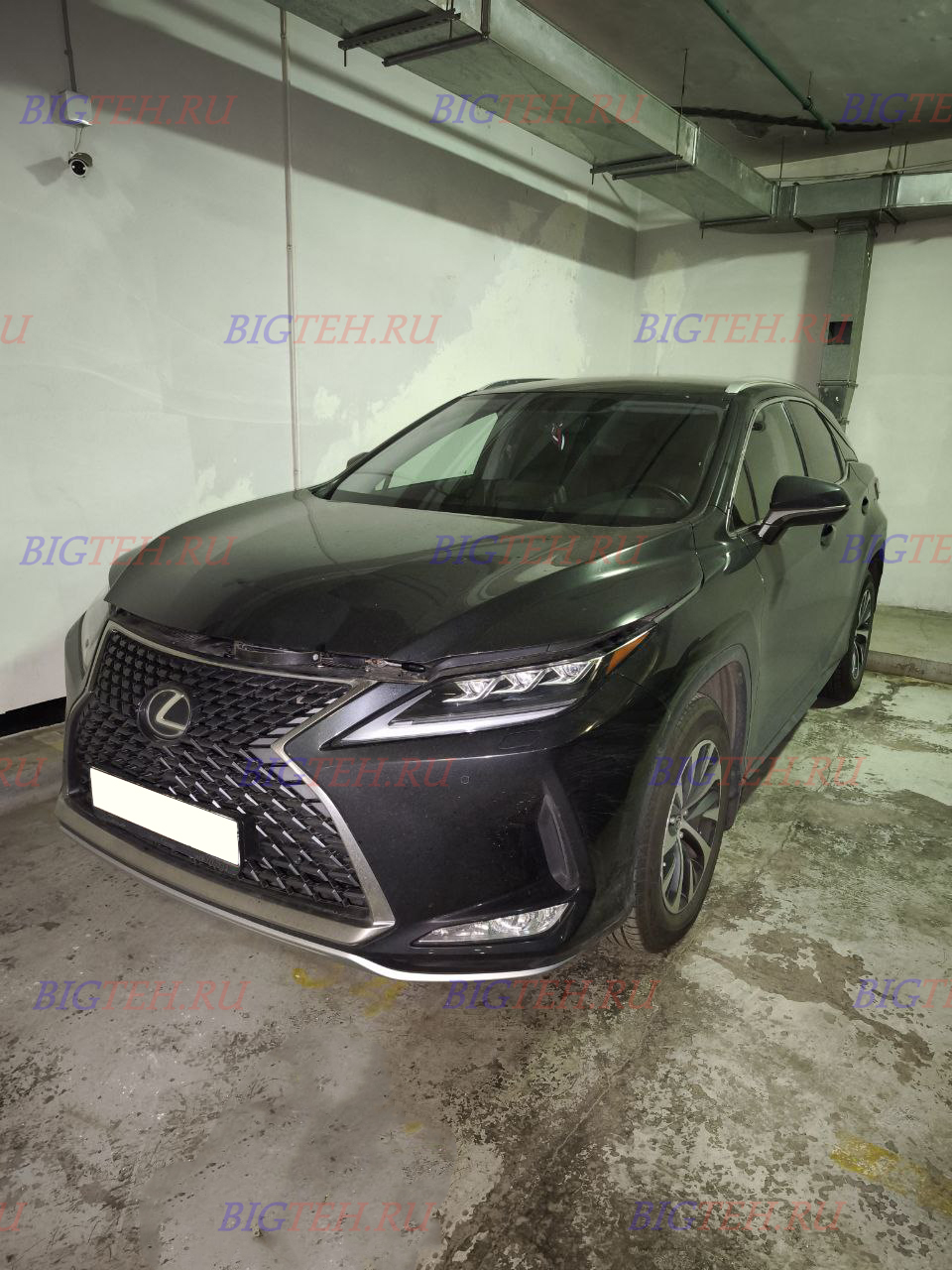 Вид спереди. Замена аккумулятора на Lexus RX350 IV Рестайлинг бензин 2.0 (238 л.с.) 2019-2020