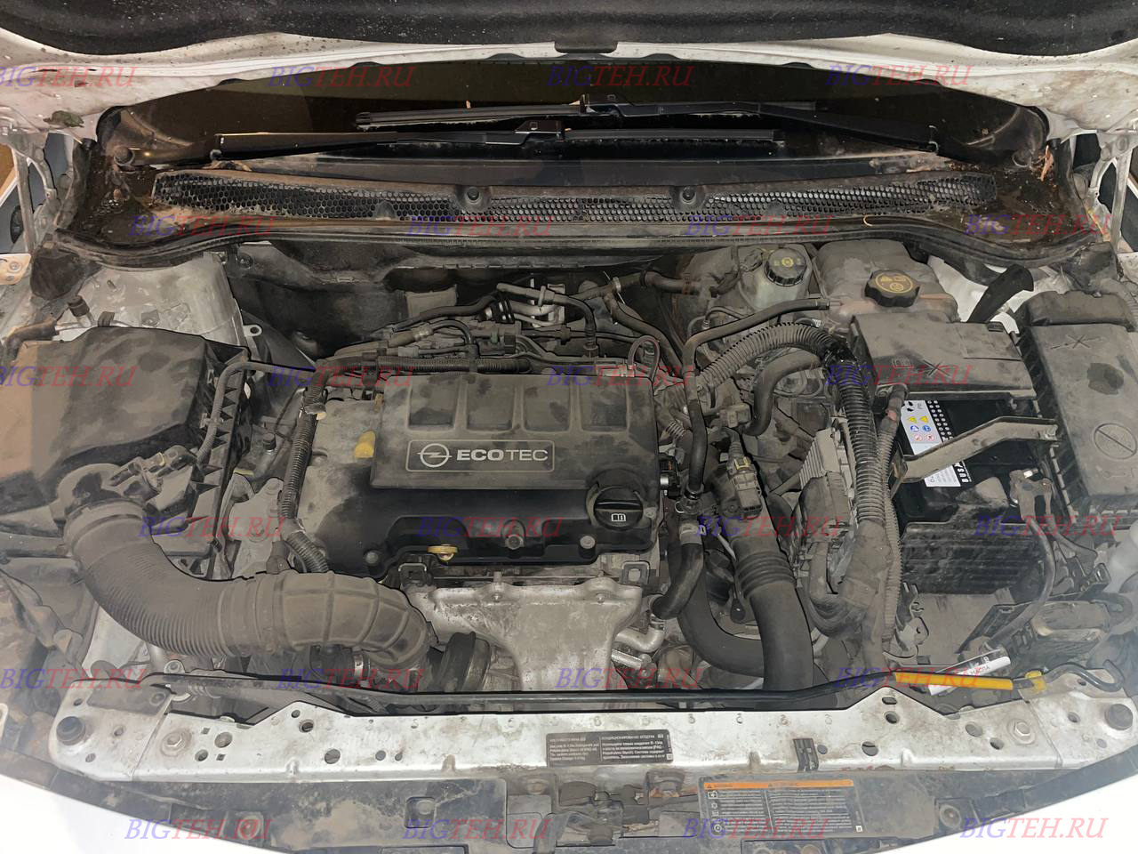Под капотом. Замена аккумулятора на Opel Astra J бензин 1.4 (100/120/140 л.с.) рестайлинг 2012 – 2017