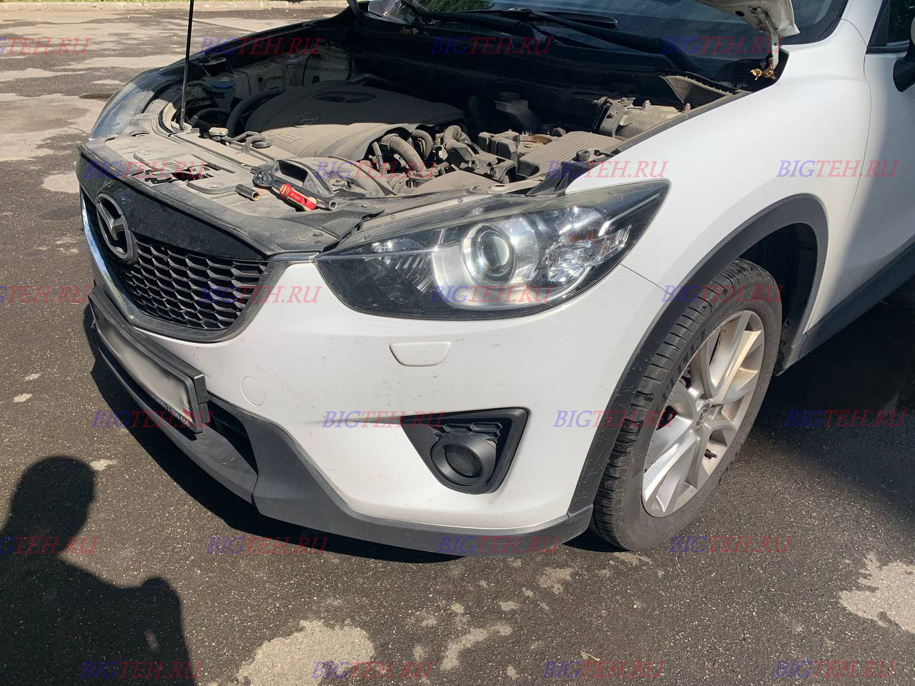 Под капотом. Замена аккумулятора на Mazda CX-5 бензин 2.0 (150/155/160/165 л.с.) 2011 – 2015
