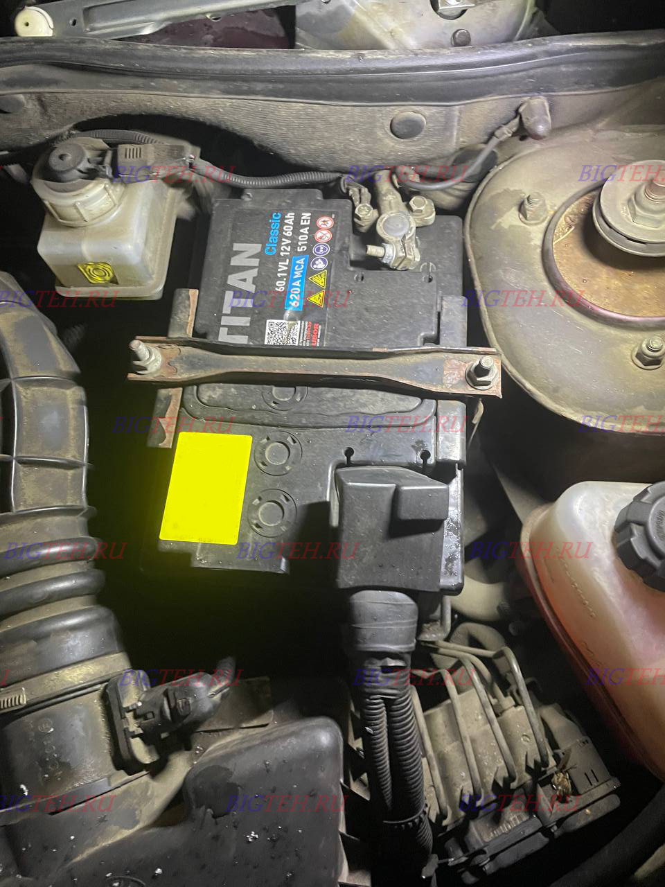 Старый акб. Замена аккумулятора на ВАЗ (ЛАДА) Калина I бензин 1.6 (81/84/90/98 л.с.) 2004-2013