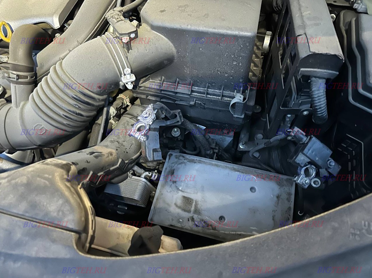 Посадочное место. Замена аккумулятора на Lexus RX300 / RX200t IV Рестайлинг бензин 2.0 (238 л.с.) 2019г.