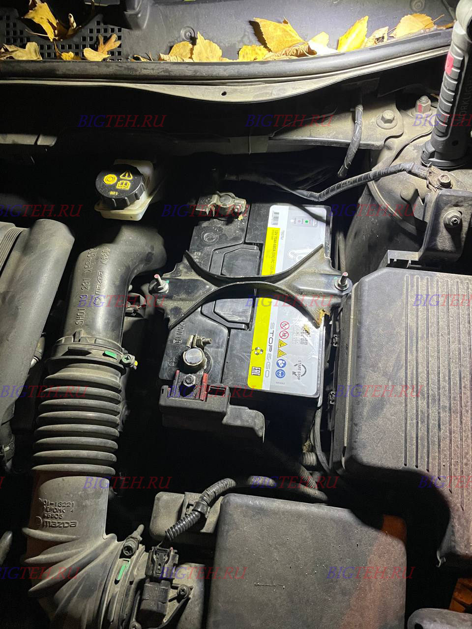 Новый акб. Замена аккумулятора на Mazda CX-5 diesel 2.2 diesel (150/175 л.с.) рестайлинг 2015 – 2017