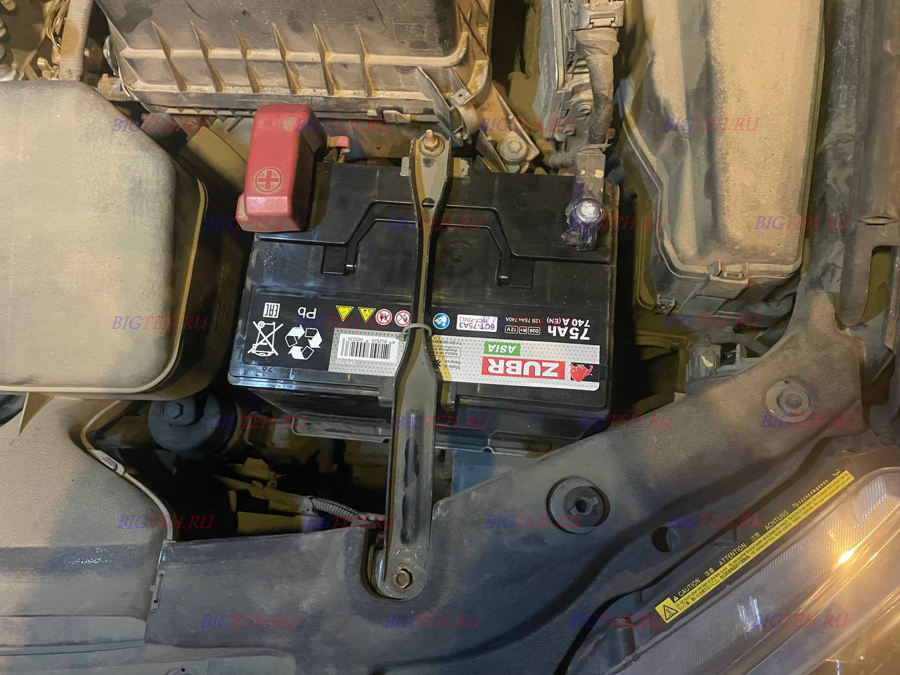 новый акб. Замена аккумулятора на Toyota Camry VII (XV50) Рестайлинг 2 2017 - 2018 2.0л.150 л.с. новый акб. Замена аккумулятора на Toyota Camry VII (XV50) Рестайлинг 2 2017 - 2018 2.0л.150 л.с.