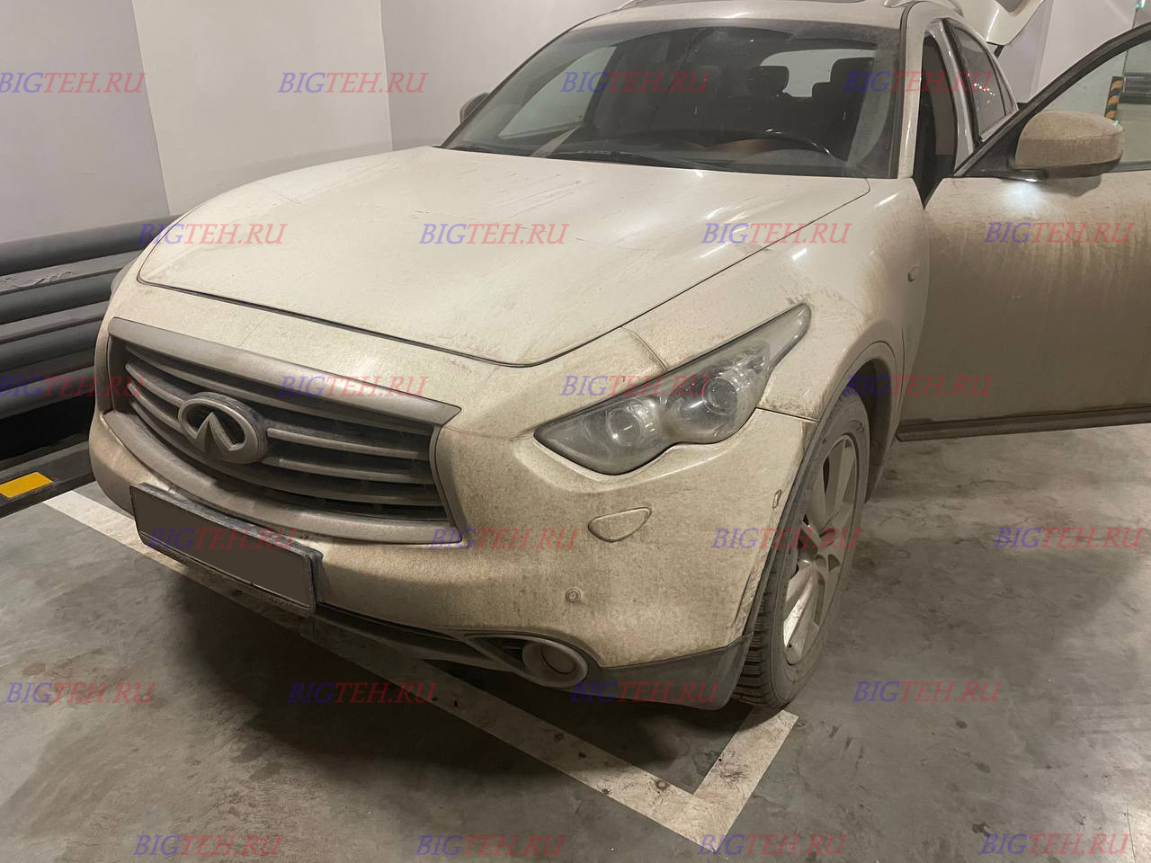 Вид спереди. Замена аккумулятора на Инфинити FX30d (S51) дизель 3.0 (238 л.с.) 2008-2012